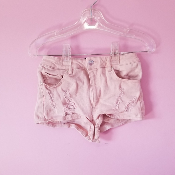 light pink summer shorts - Picture 1 of 3